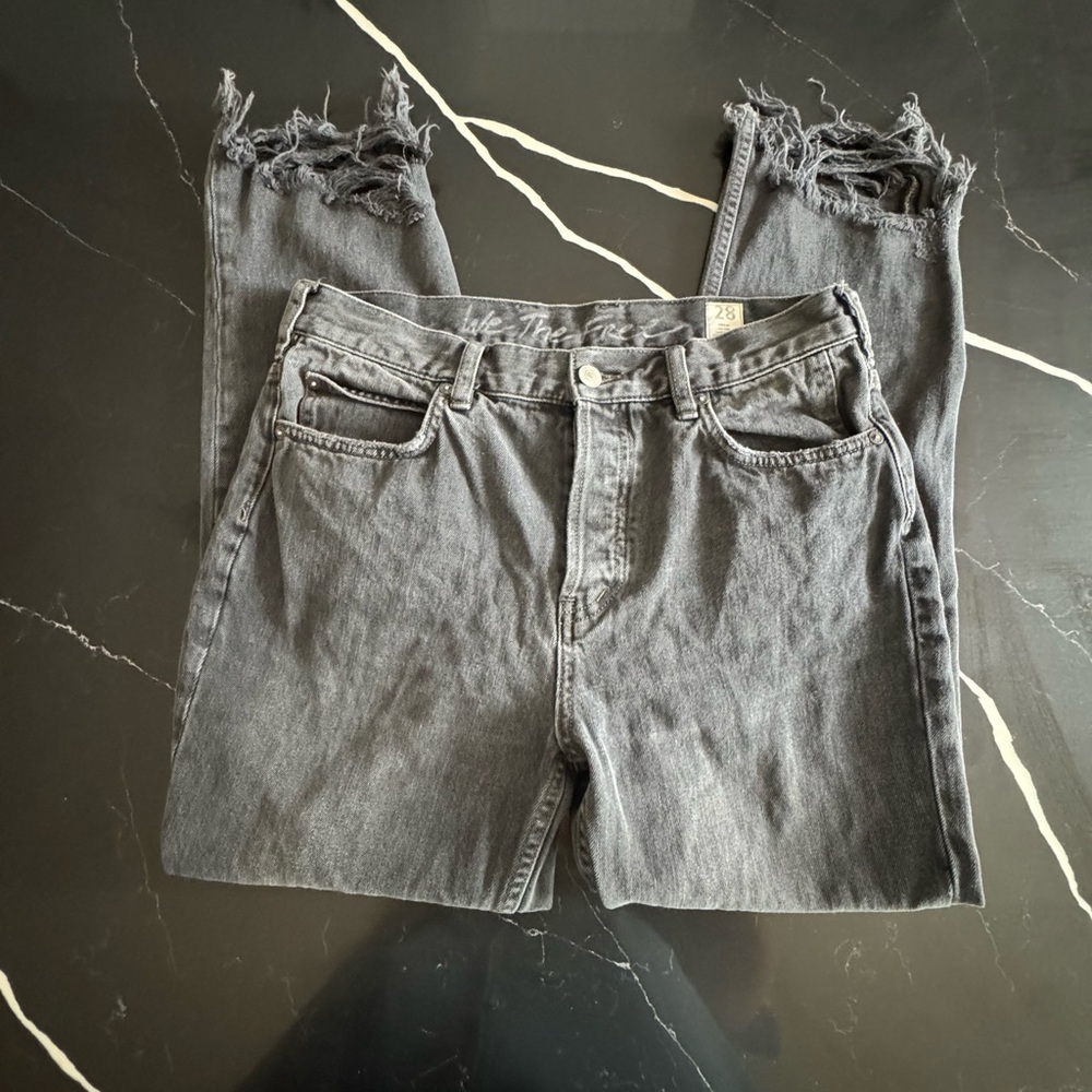 We The Free Charcoal Distressed‎ Ankle Jeans